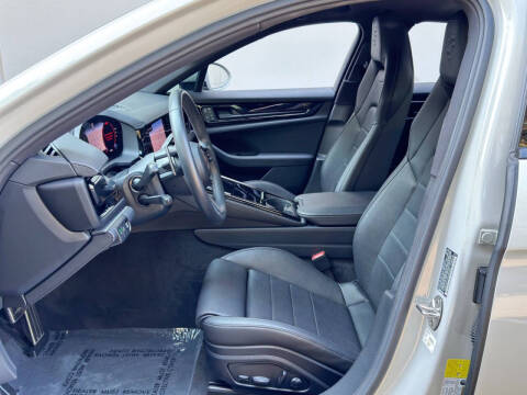 2025 Porsche Panamera