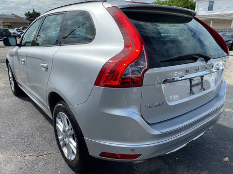 2015 Volvo XC60 T5