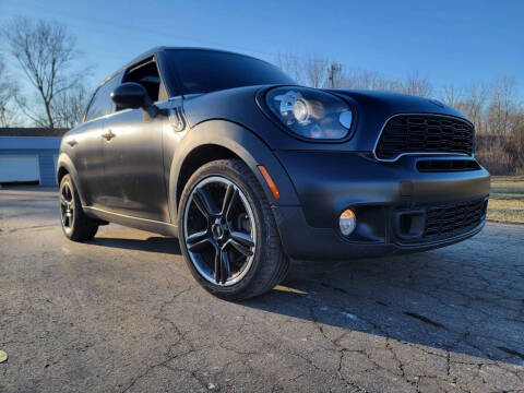 2014 MINI Countryman for sale at Sinclair Auto Inc. in Pendleton IN