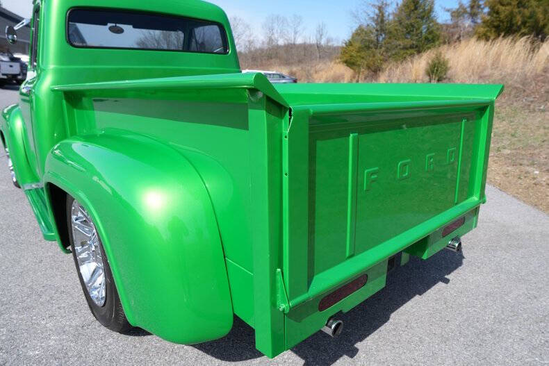 1953 Ford F-100