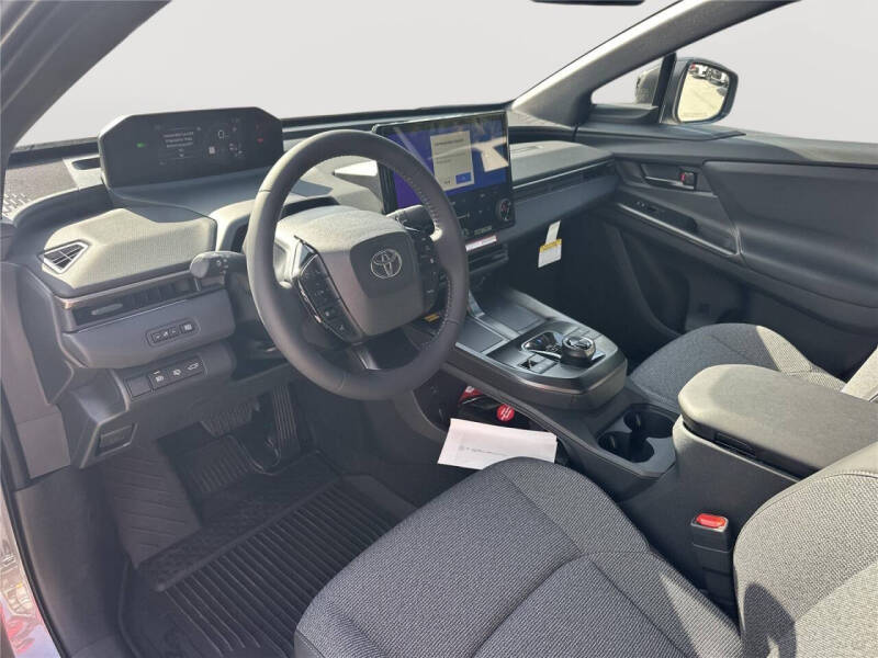 2026 Toyota bZ XLE Plus