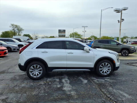2022 Cadillac XT4 Premium Luxury