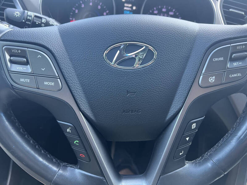 2016 Hyundai Santa Fe Limited