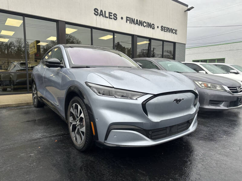 2022 Ford Mustang Mach-E Premium