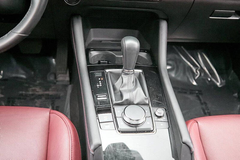 2025 Mazda Mazda3 Sedan 2.5 S Carbon Edition