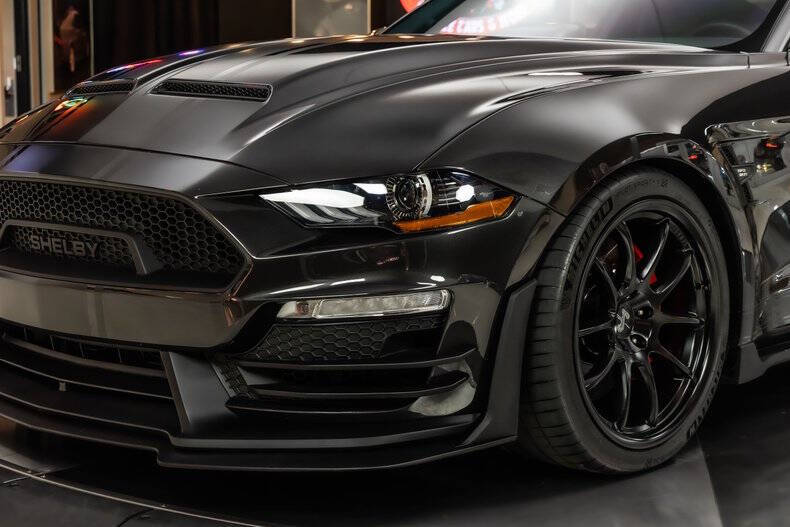 2022 Ford Mustang