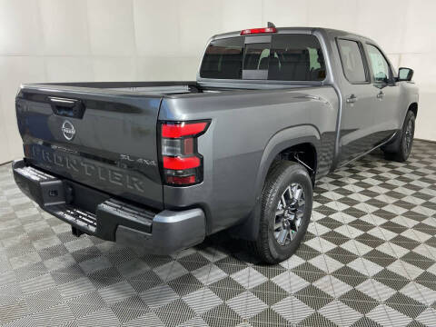 2025 Nissan Frontier SL