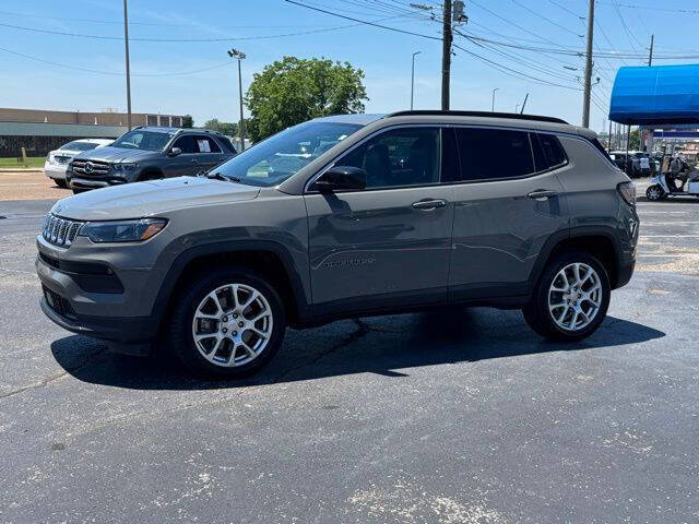 2023 Jeep Compass Latitude Lux