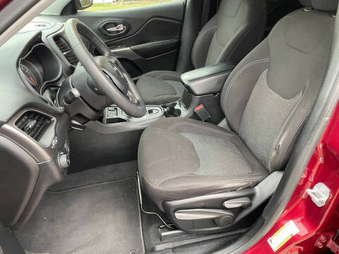 2019 Jeep Cherokee Latitude