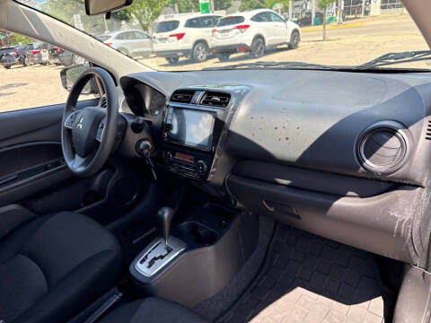 2024 Mitsubishi Mirage ES