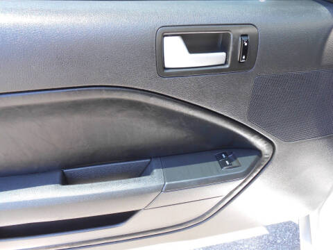 2007 Ford Mustang GT Deluxe