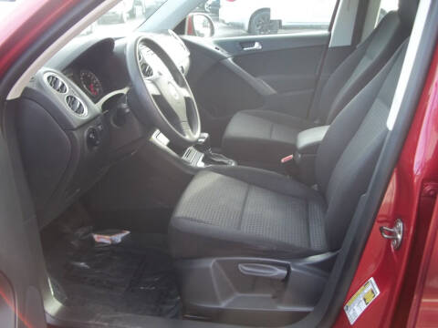 2010 Volkswagen Tiguan S