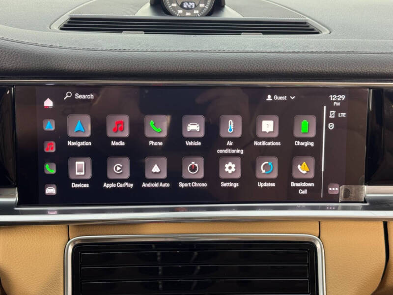 2023 Porsche Panamera 4 E-Hybrid