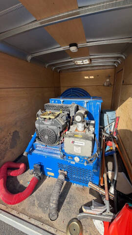 2008 Wells Cargo RF610S2