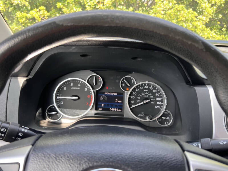 2014 Toyota Tundra SR5