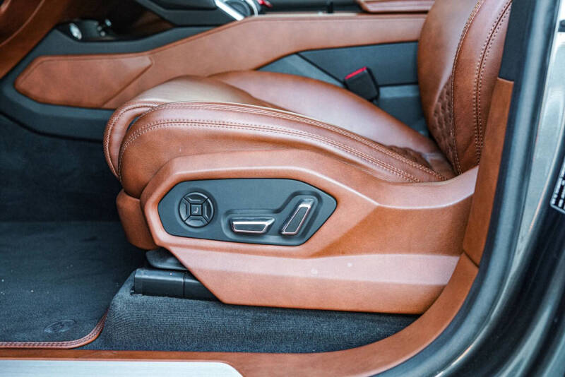 2020 Lamborghini Urus