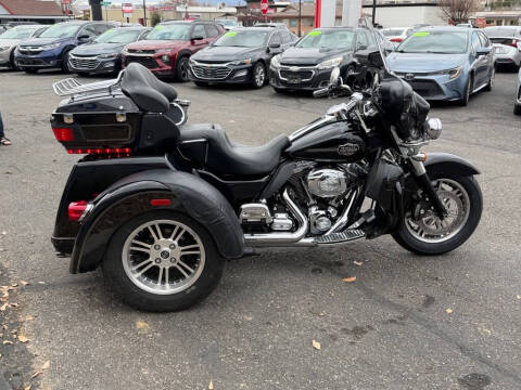 2013 Harley-Davidson TRIKE FLHTCUTG