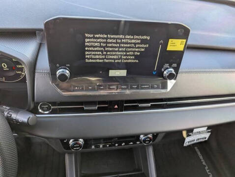 2025 Mitsubishi Outlander PHEV SE