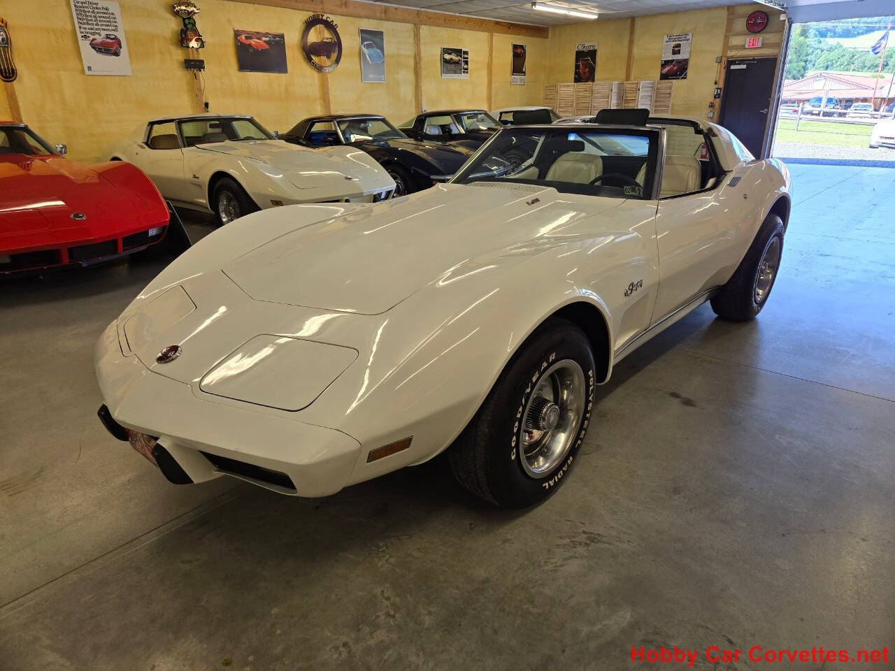 1976 Chevrolet Corvette 40