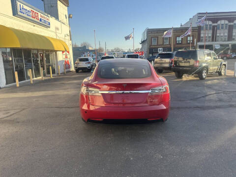 2020 Tesla Model S Long Range