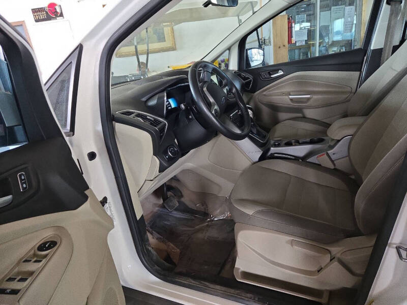 2013 Ford C-MAX Hybrid SE