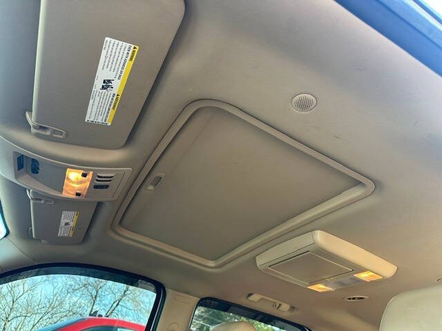 2011 GMC Yukon XL SLT