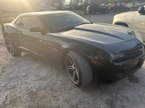 2010 Chevrolet Camaro for sale at SCOTT HARRISON MOTOR CO in Houston TX