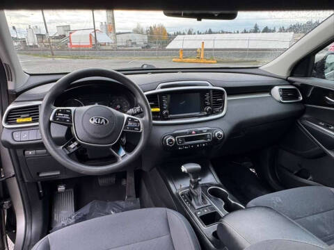 2019 Kia Sorento LX V6