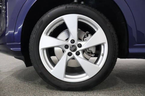 2025 Audi Q5 quattro Premium Plus TFSI