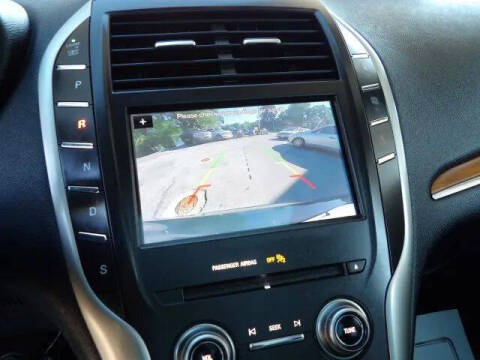 2019 Lincoln MKC Select