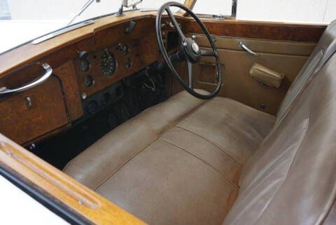 1951 Rolls-Royce Silver Wraith