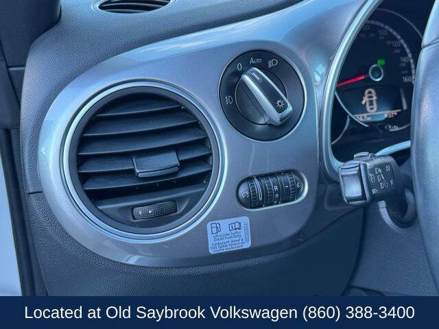 2014 Volkswagen Beetle Convertible