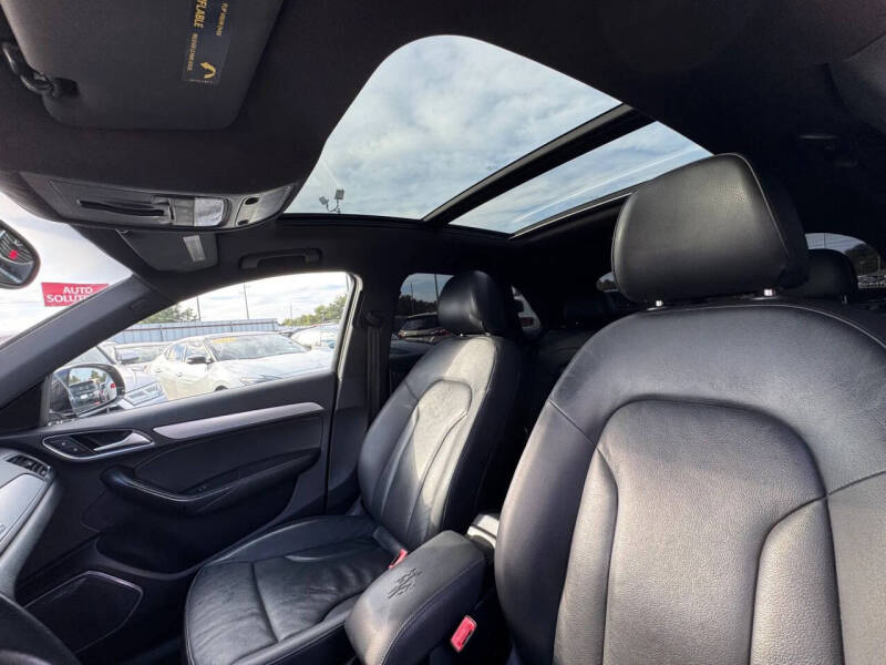 2015 Audi Q3 2.0T quattro Prestige