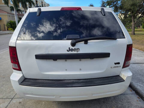 2005 Jeep Grand Cherokee Laredo