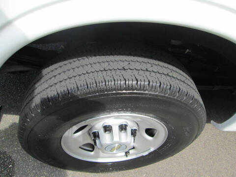 2023 Chevrolet Express 2500