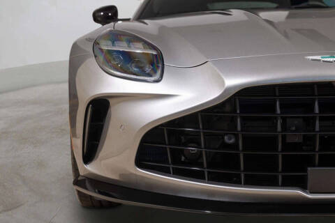 2025 Aston Martin Vantage