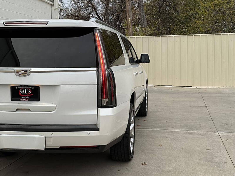 2017 Cadillac Escalade ESV Premium Luxury