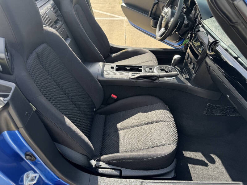 2006 Mazda MX-5 Miata Sport