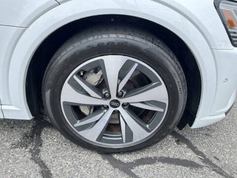 2024 Audi Q8 e-tron quattro Prestige