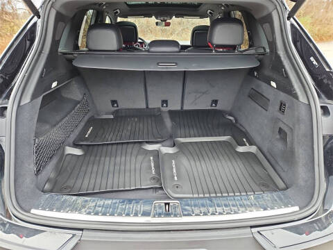 2024 Porsche Cayenne S