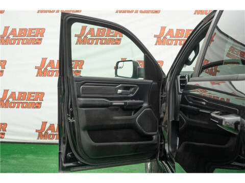 2024 RAM 1500 Laramie