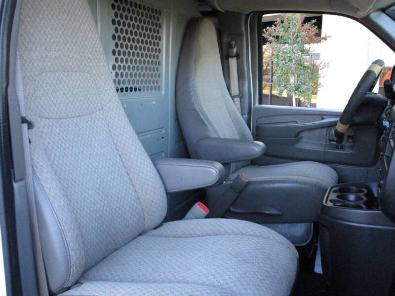 2010 Chevrolet Express 2500
