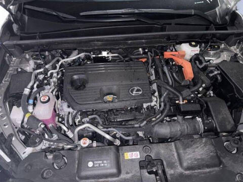 2025 Lexus NX 450h+ F SPORT Handling