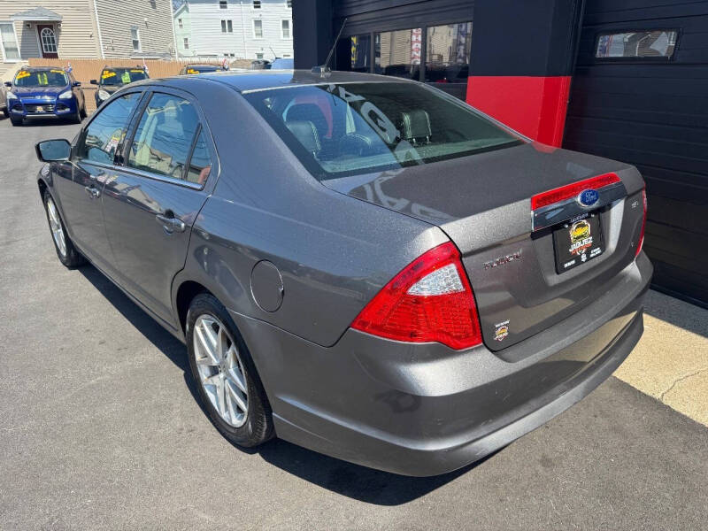 2012 Ford Fusion SEL