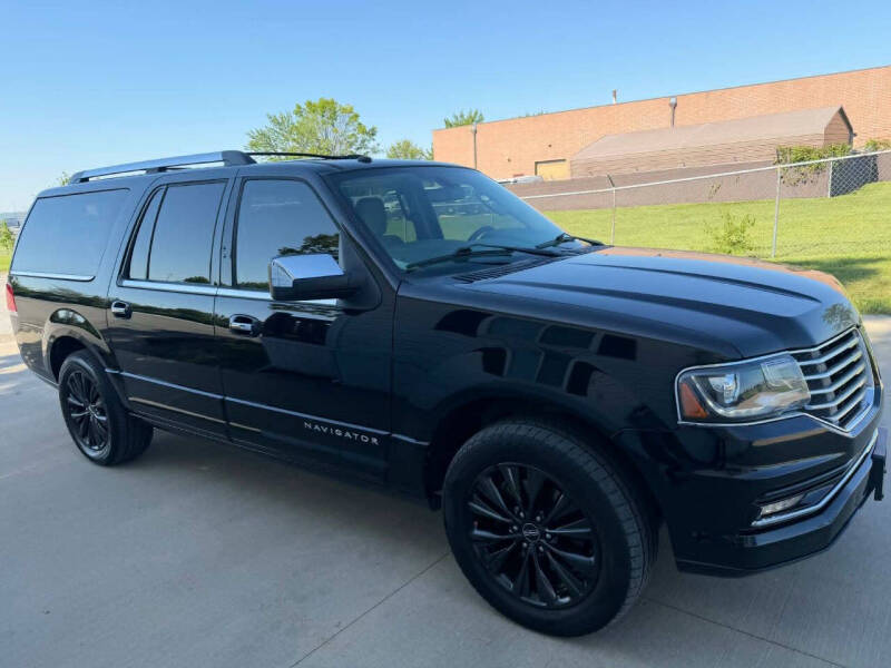 2016 Lincoln Navigator L Select