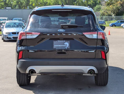 2020 Ford Escape SEL
