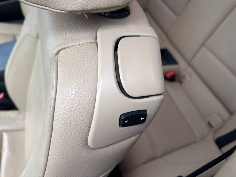 2011 BMW 1 Series 128i