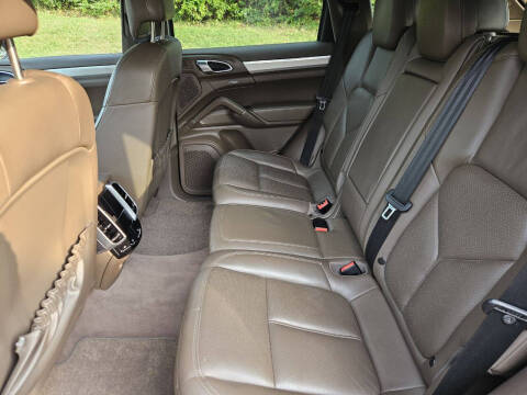 2011 Porsche Cayenne Tiptronic