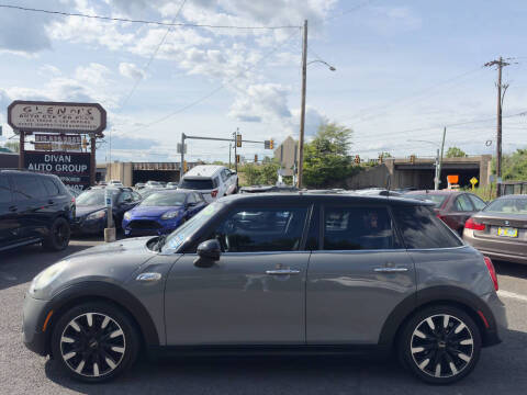 2015 MINI Hardtop 4 Door Cooper S