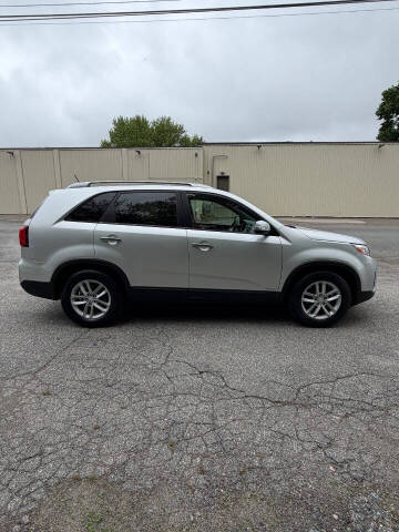 2014 Kia Sorento LX